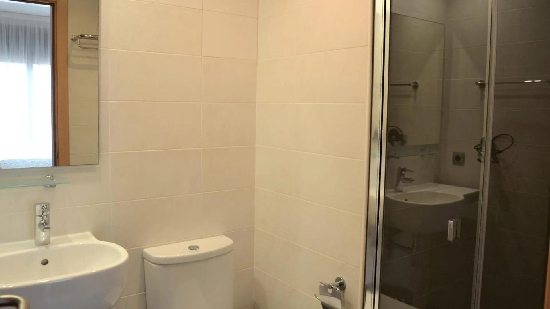 Apartamento Centrico Con Piscina, Parking Y A 200M De La Playa En L'Estartit - Es-323-41