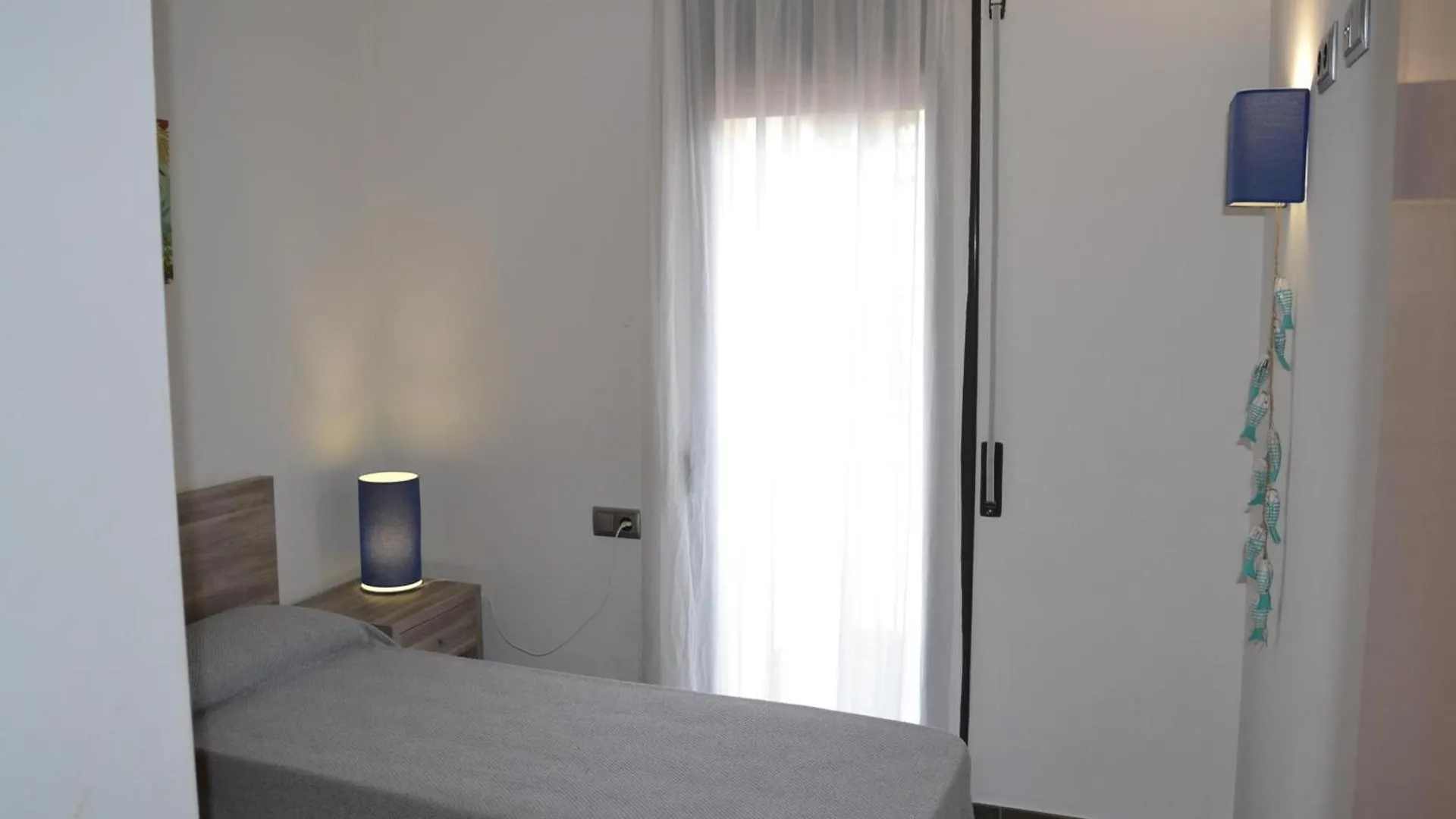 Apartamento Centrico Con Piscina, Parking Y A 200M De La Playa En L'Estartit - Es-323-41 0*,  España